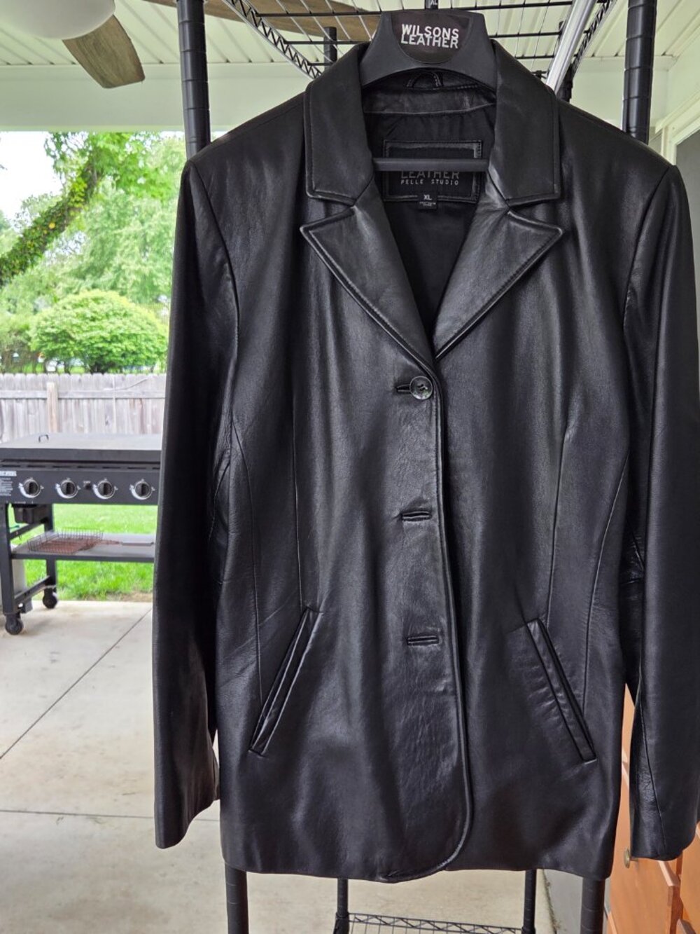 Women's Black Leather Jacket Size XL by Wilsons Leather with Pockets and Buttons